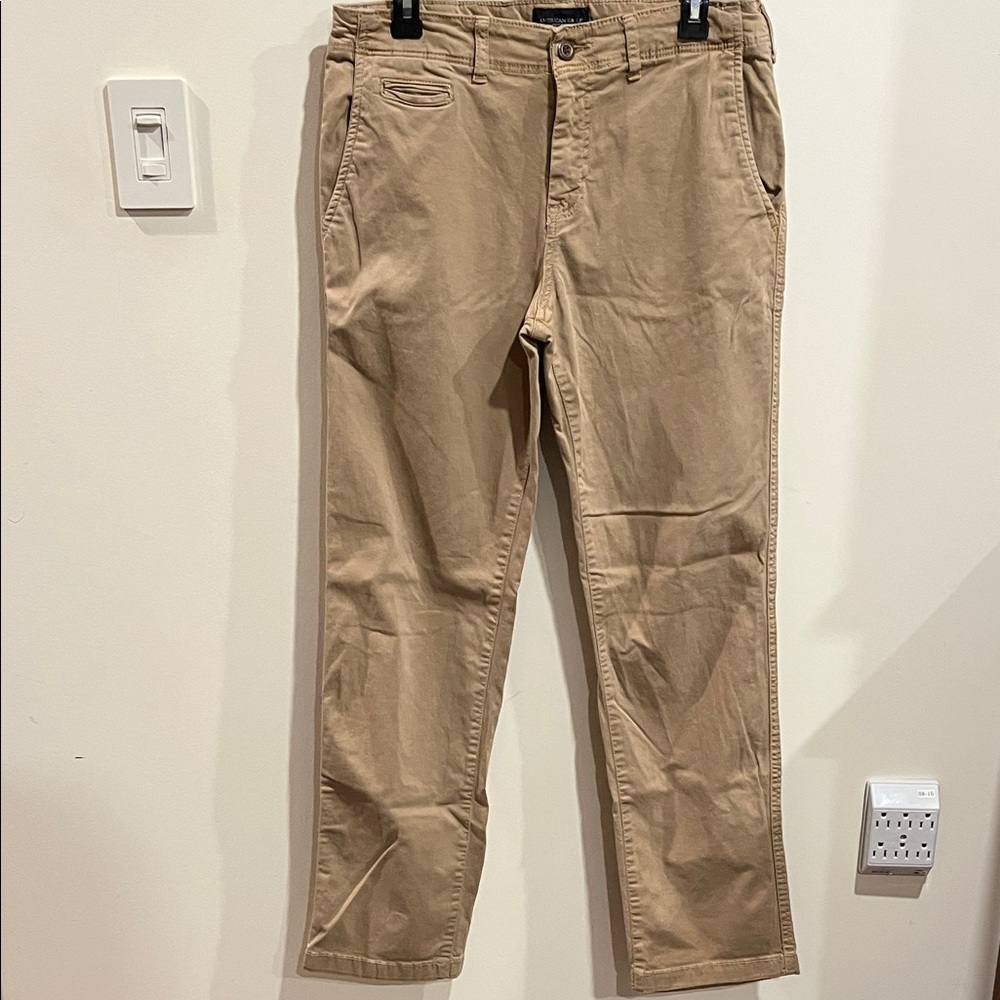 American Eagle Outfitters Men's Khaki Chinos